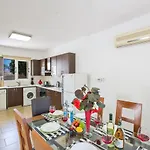Mylos Villa *